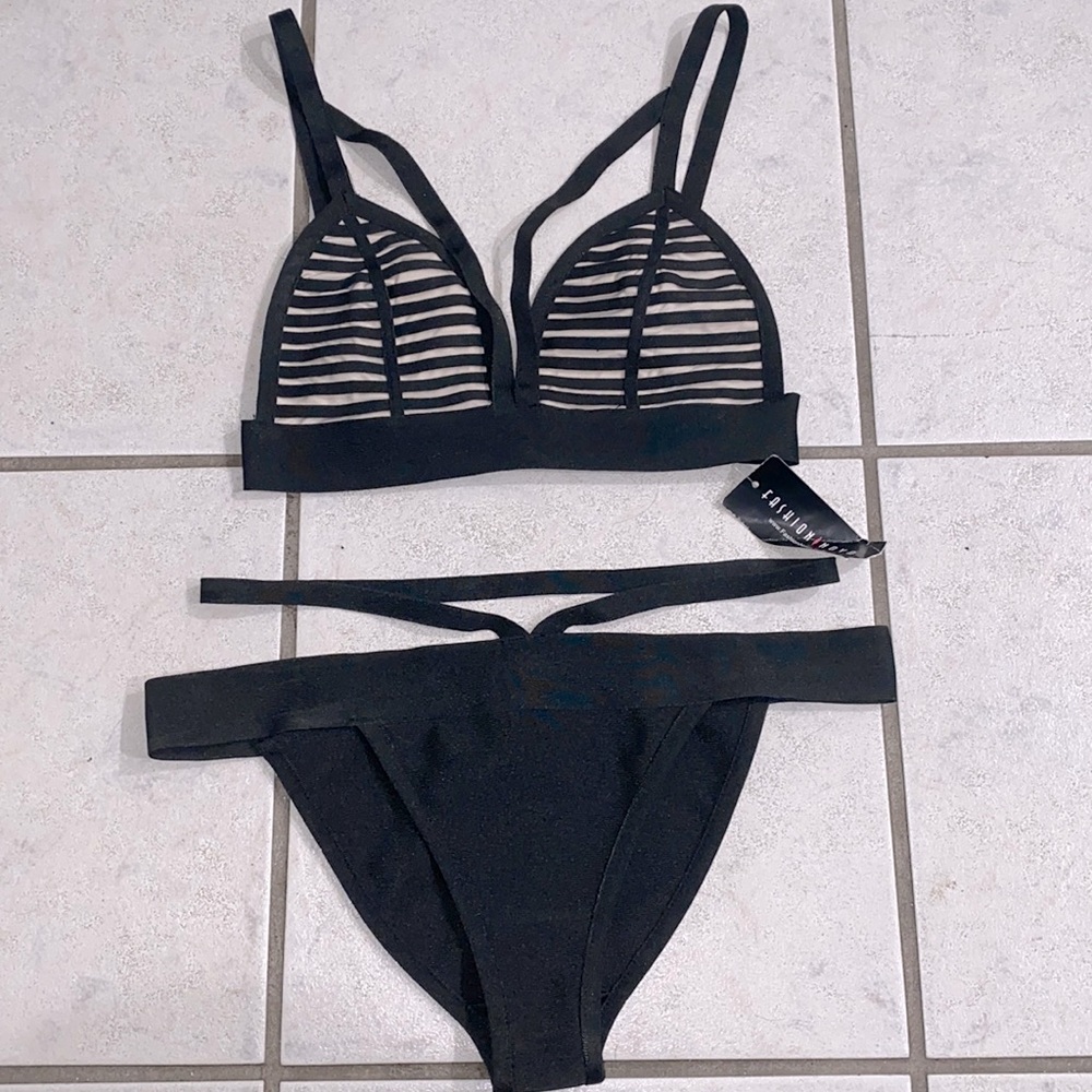 Swim Suit (Fashion Nova)